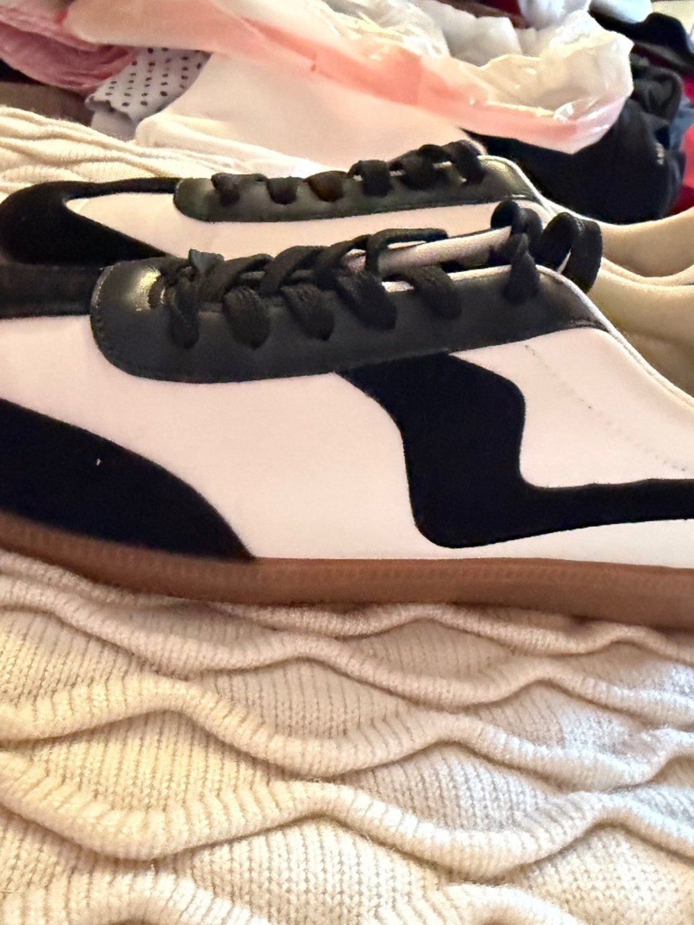 Brand New Outwoods Black and White Sneakers